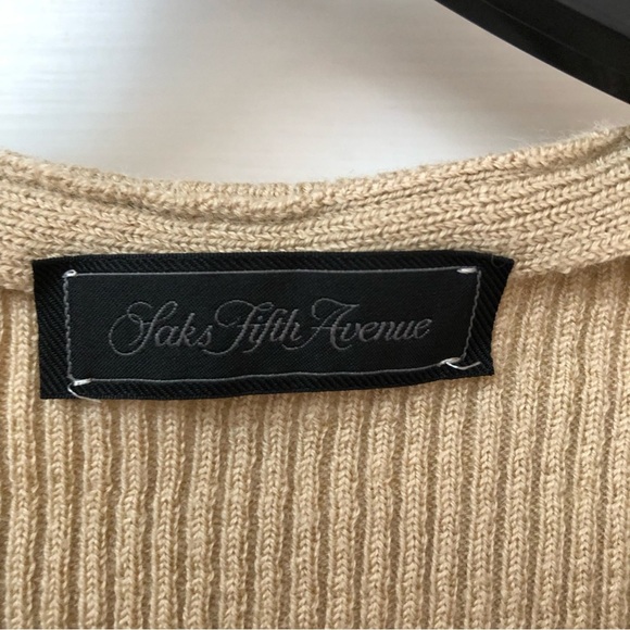Saks Fifth Avenue Italy tan 95 Wool Blend ribbed v neck Sweater Vest SZ L - Picture 3 of 8